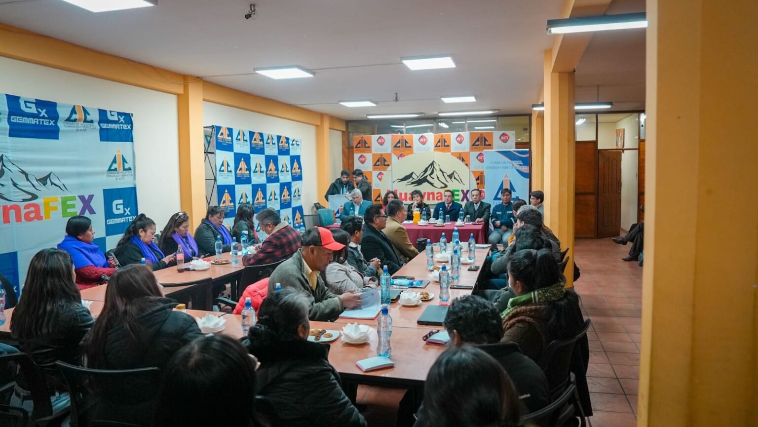 El Gobierno se reunió con sectores productivos de El Alto. Foto: MDPRyA.